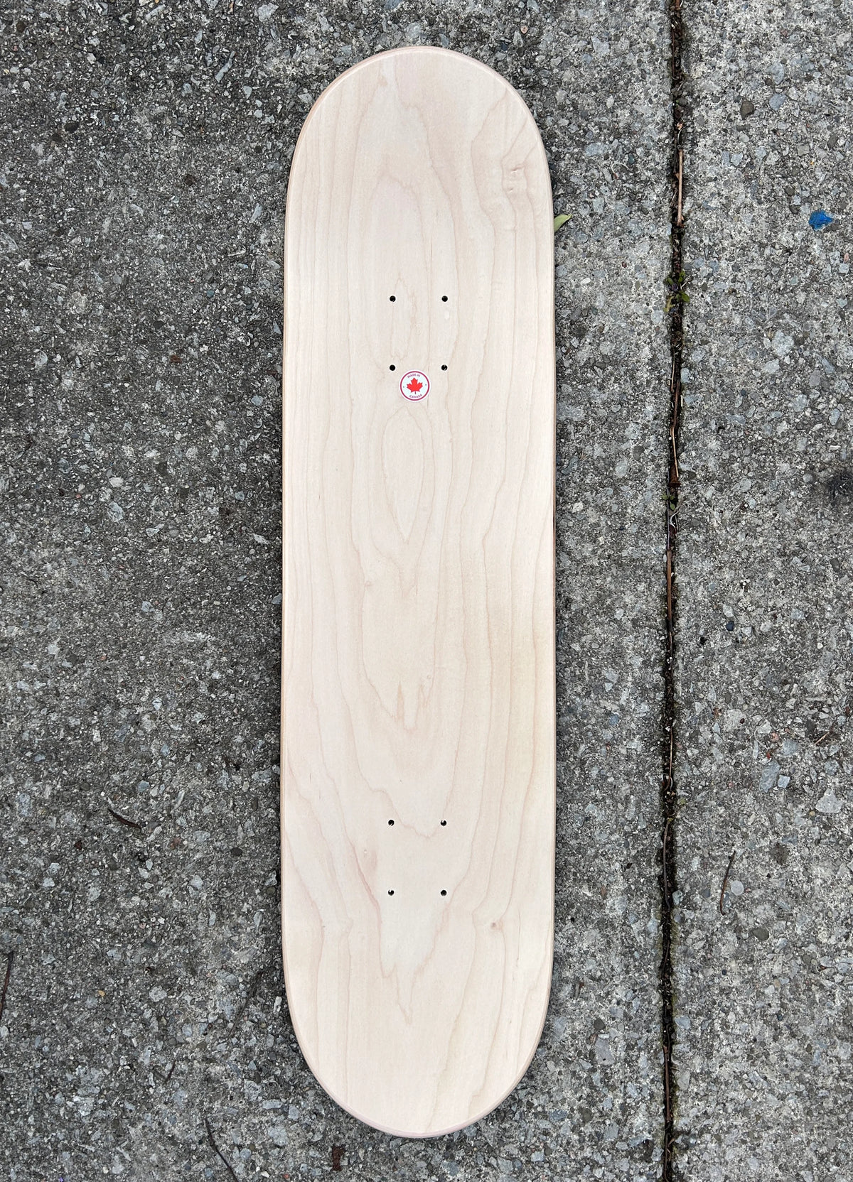 L' État Team Script 8.5 Quebec Shape Deck