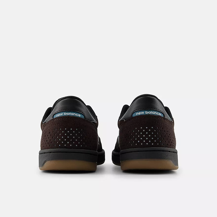 New Balance Numeric 440 V2